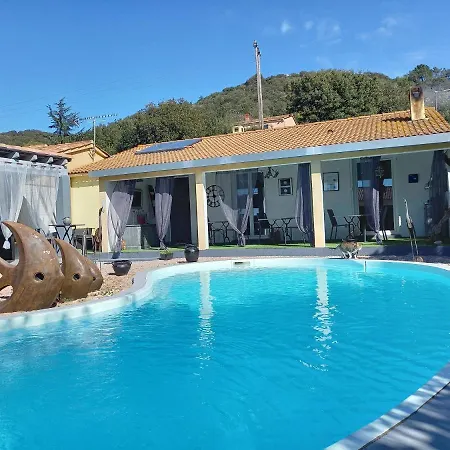 A Casa Di Mariano Bed & Breakfast Alata